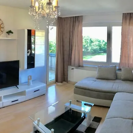 Apartment List-vahrenwalder